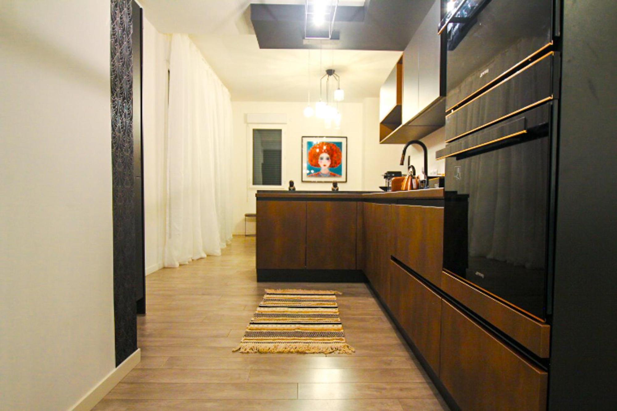Skyview Luxury Appartement A Монтеврен Екстериор снимка