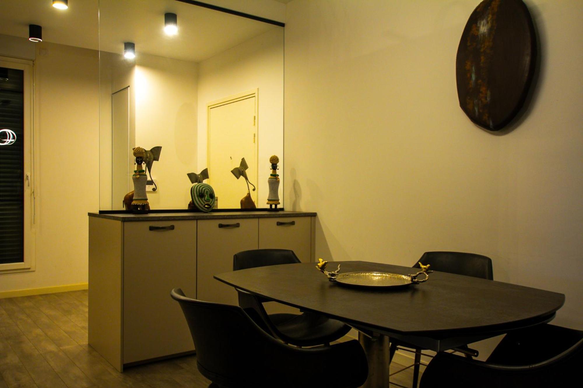 Skyview Luxury Appartement A Монтеврен Екстериор снимка