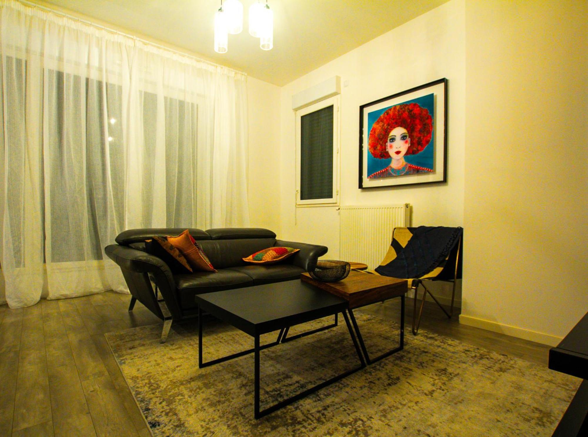 Skyview Luxury Appartement A Монтеврен Екстериор снимка