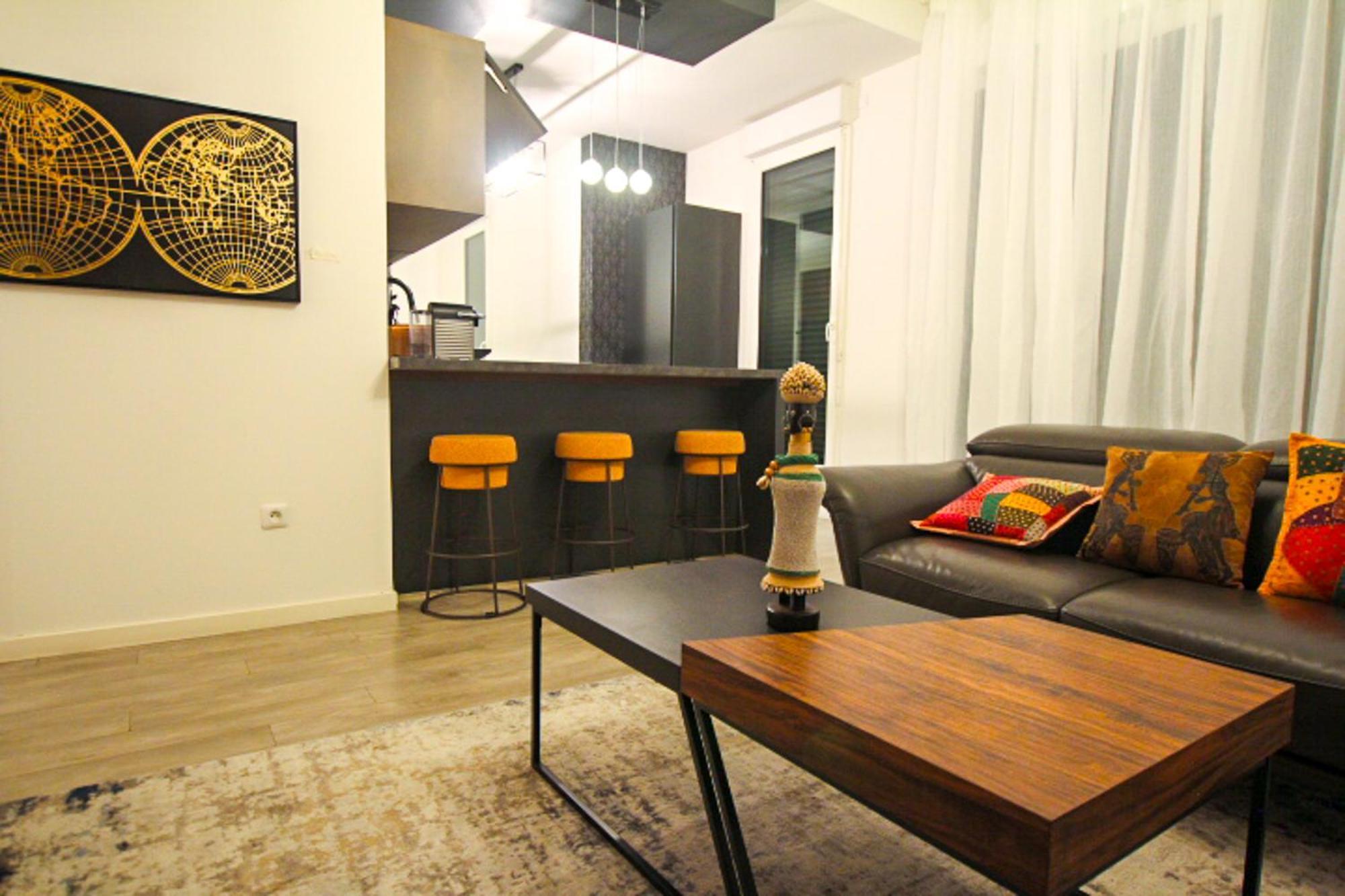 Skyview Luxury Appartement A Монтеврен Екстериор снимка